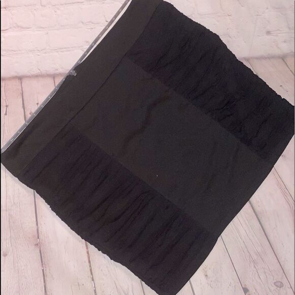 Sexy Ruched Back Zip Stretchy Skirt - Picture 1 of 4
